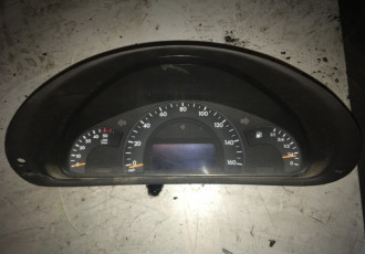 Ceasuri bord MERCEDES C Class W203 A2035401447