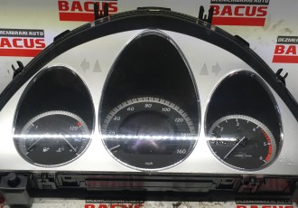 Ceasuri Bord Mercedes Clasa C Class W204 2.2 CDI Cod : A2049002705