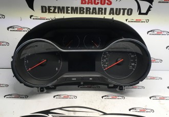 Ceasuri Bord UK Opel Crossland X 1.2 Benzina 2018, 9831003580