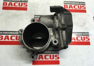 Clapeta acceleratie Audi A4 B8 cod: 03l128063e