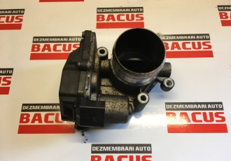 Clapeta acceleratie Audi A4 B8 cod: 03l128063e