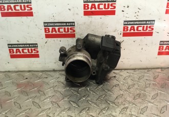 Clapeta acceleratie Audi A4 B8 cod: 03l128063r