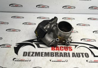 Clapeta acceleratie Audi A4 B8 cod: 03l128063r