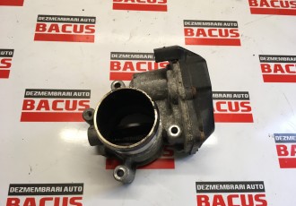 Clapeta acceleratie Audi A4 B8 cod: 03l128063r