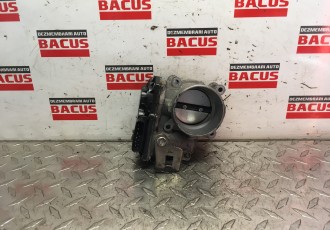 CLAPETA ACCELERATIE MAZDA CX-5 2.0 benzina - COD PE01 13 640 B