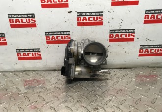 Clapeta acceleratie Toyota Aygo cod 220300q040