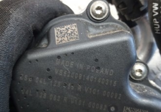 Clapeta Acceleratie Volkswagen Passat B8 1.6 DCX cod: 04L128063R