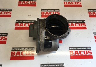 Clapeta acceleratie VW Golf 5 cod: 038128063g