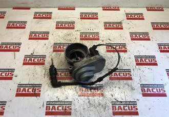 Clapeta Acceleratie VW Golf 5 / Seat / Skoda 2.0 TDI Cod: 038128063M