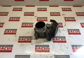 Clapeta Acceleratie Vw Jetta 4 / Seat / Audi / Skoda  2.0 TDI CFFB COD 03L128063R