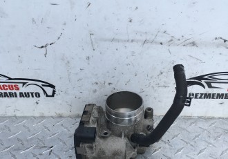 Clapeta acceleratie Vw Passat B5 2.0 benzina 2002 ALT cod 06b133062h
