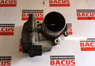 Clapeta acceleratie VW Passat B6 cod: 03l128063e