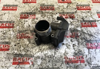 Clapeta acceleratie VW Passat B7 2.0 TDI cod 03L128063K