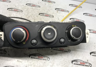 Comanda climatizare cu AC Renault Fluence 2010 cod- 2751000B20