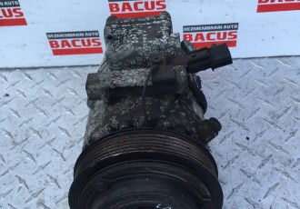 Compresor AC 2.0 CRDI Hyundai ix35 / Santa Fe an 2010 - 2015 cod F500NE9DB-07
