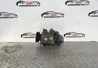 Compresor AC avand codul 8KD260805 pentru Audi A4 B8