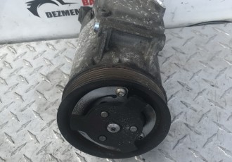 Compresor AC clima VW Passat B7 2.0 TDI 5N0820803E