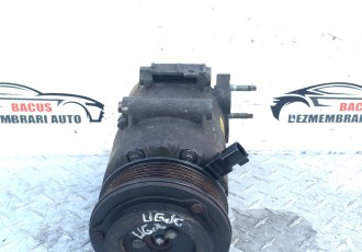 Compresor AC Ford Fiesta 6 2013 cod AV11-19D629-AC