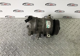 Compresor AC VW Jetta 2.0 TDI CFH: 5N0820803C