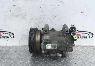 Compresor aer conditionat Renault Clio 3 cod: 8200953359 motor 1.5 dci tip K9K