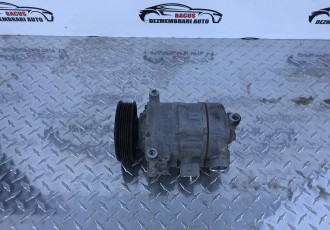 Compresor Clima AC Volkswagen Golf 7 / Skoda Octavia 3 / Audi A3 1.6 TDI Cod: 5Q0820803