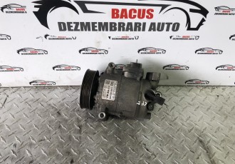 Compresor clima aer VW Passat B7 Sedan 1.6 TDI 105 cai motor CAY cod 5N0820803E