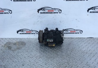 Compresor clima Peugeot 3008 1.6 HDI cod: 9671216780