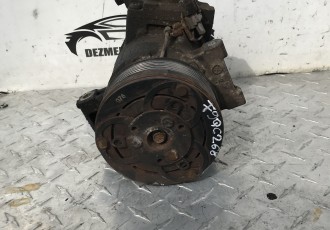 Compresor clima Suzuki Grand Vitara 2 (2005->) 1.9 DDIS F9Q euro 4 95201-67JA0