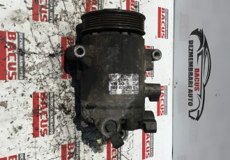 Compresor clima VW Golf 7 1.6 TDI cod: 5Q0820803C
