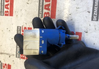 Comutator lumini frana Ford Focus 2 cod: 3m5t 9c872 ac 
