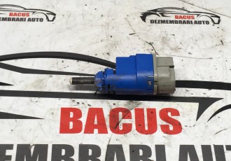 Comutator pedala ambreiaj Dacia Renault cod- 253255192R