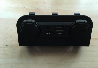 Conector AUX / USB pentru kia rio cod: 961201W510 