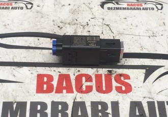  Conector incarcare USB Peugeot 2008 USB 2025 SUV cod- 9848394780 