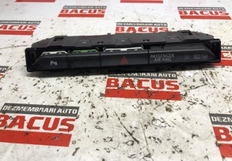 Consola butoane / buton avarie VW Passat B8 2.0 3G1853770A