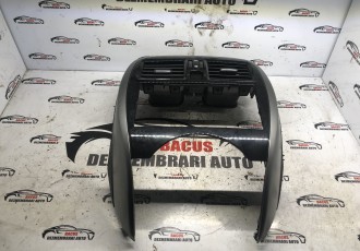 CONSOLA CENTRALA CU GRILE DE AER NISSAN MICRA AN- 2017 COD-  68260 3HN1A 