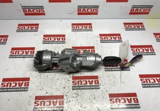 Contact Cu Cheie Ford S-MAX / Focus 2 COD 3M513F880AC