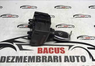 Contact Mercedes C-class w204 2007-2012 A2045451308
