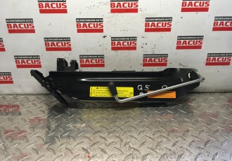  Cric Audi Q5 8R 2013 cod- 8r0011031e