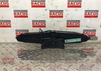 cric dacia sandero 3  cod- 995509264r