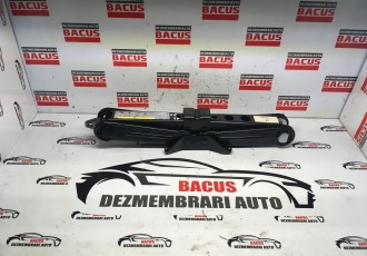 Cric original Audi A4 B9 / Q5