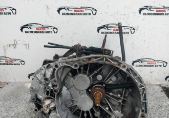  Cutie De Viteze OPEL VIVARO 1.9 CDTI 2005 cod- 8200133017