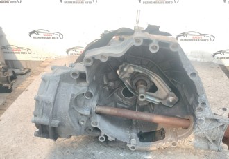 Cutie viteze manuala 6 viteze 2.0 tdi Audi a5  cod PJD 