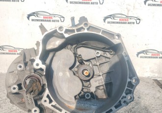 Cutie viteze manuala Opel Astra J 1.7 cdti 6 trepte A17DTR cod- 55561599 