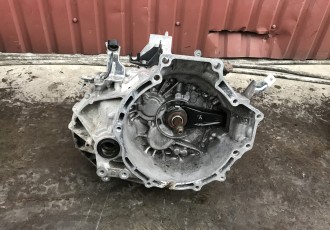 Cutie Viteze Mazda 6 2009 2.2 Diesel