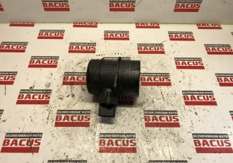 Debitmatru Aer VW Passat B7 2.0 TDI Cod: 0281002461