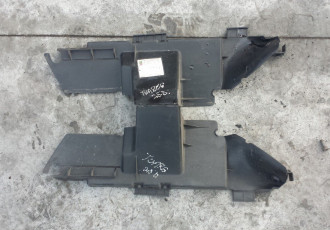 Deflector aer partea dreapta pentru Vw Touareg Mk1 2.5TDI 7l6121333d