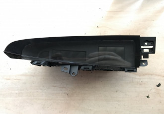 Display bord Mazda 3 cod: BHE4 61 1j0