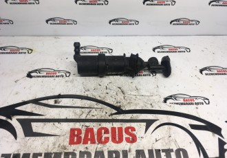   Duza spalare faruri Volkswagen cod piesa 1J0955978A