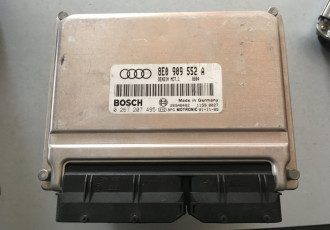 Ecu calculator motor Audi A4 2.4 benzina cod: 8e0909552a 0261207495