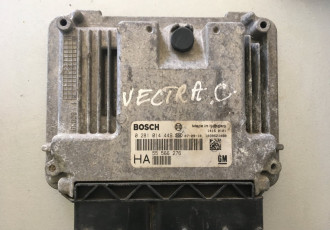 ECU Calculator motor Opel Vectra C 1.9CDTI 0281014449 EDC16C39